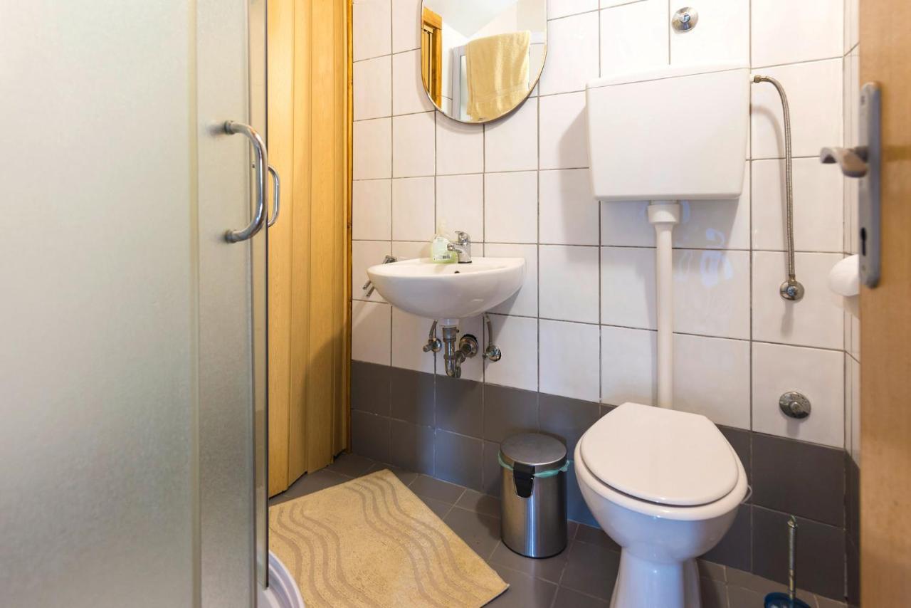 Mariva In Modrusani Zminj Luaran gambar